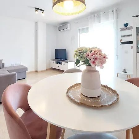 2 Bedroom Gorgeous In Moncofa Apartment Moncofar